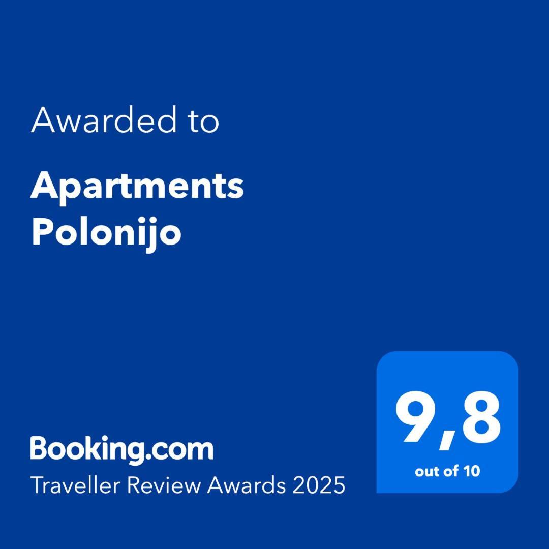 באסקה Apartments Polonijo מראה חיצוני תמונה