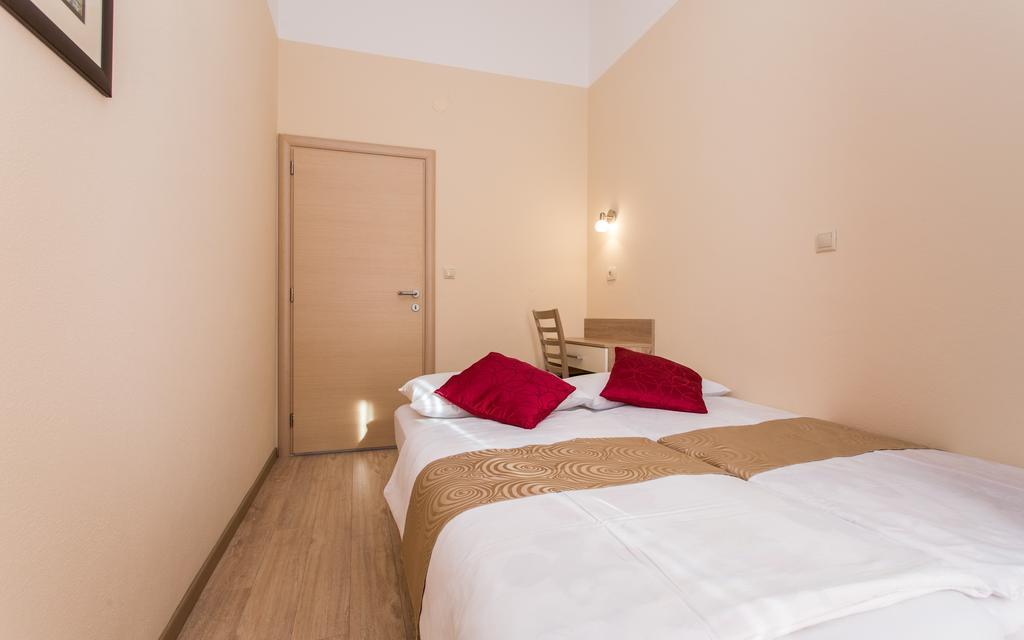באסקה Apartments Polonijo מראה חיצוני תמונה
