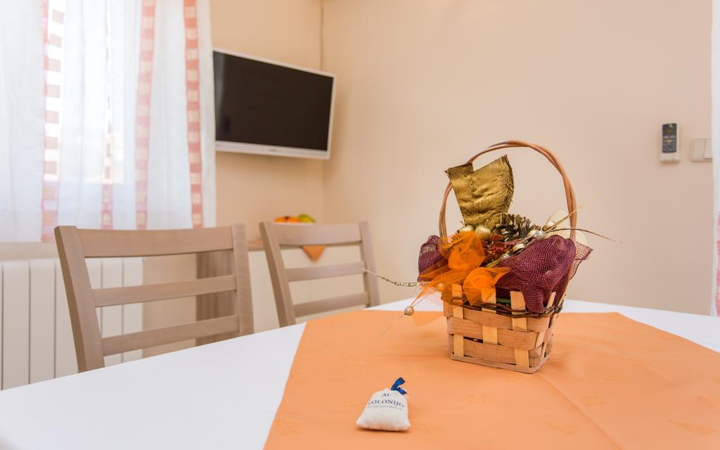 באסקה Apartments Polonijo מראה חיצוני תמונה