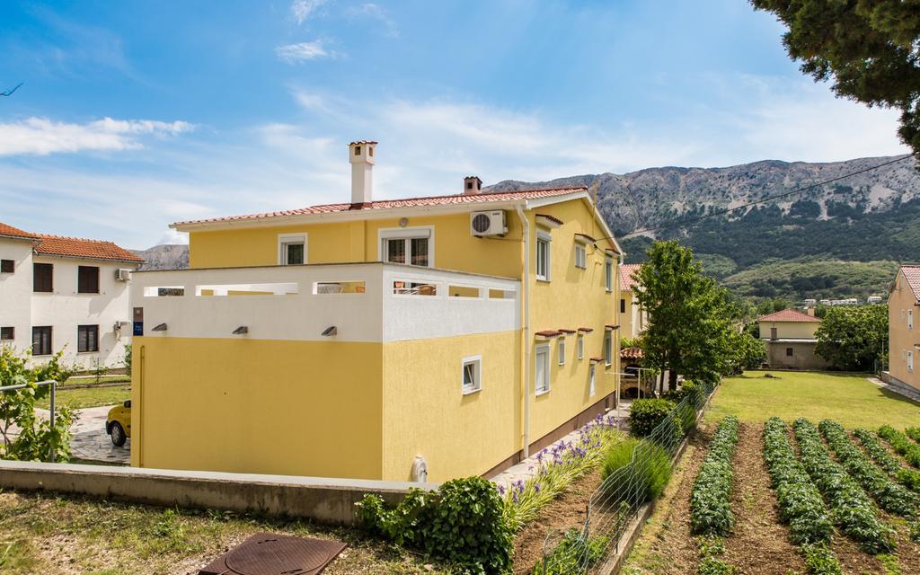 באסקה Apartments Polonijo מראה חיצוני תמונה